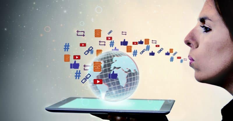 How to Use an Online Presence to Market Yourself?
