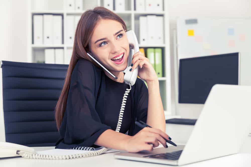How Do You Become A Personal Assistant