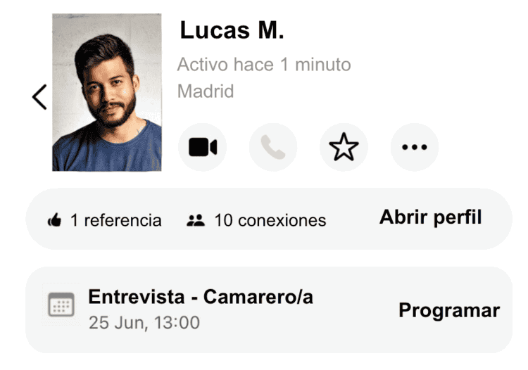 Chat de Job Today con botón para programar entrevistas