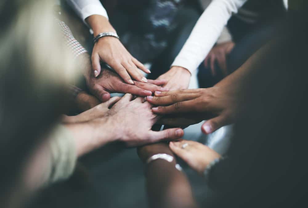 Why Team Building Activities Create a Positive Workplace