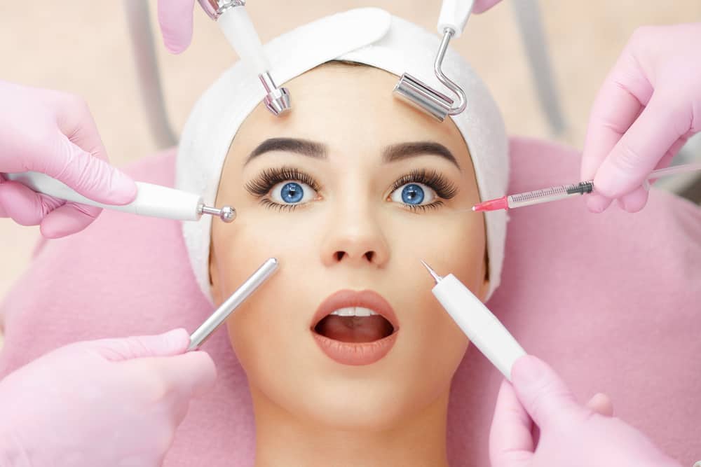 6 Things to Not Wear to Your Beautician Job Interview