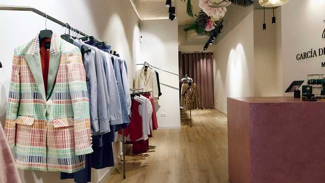 Dependienta de tienda media jornada
