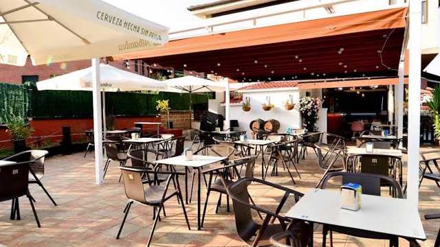 LIMPIADOR/A RESTAURANTE – TERRACOTA (MERUELO)