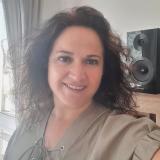 Ana G. avatar icon