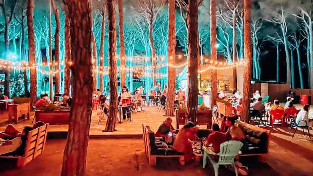 AYUDANTES PARQUE INFANTIL