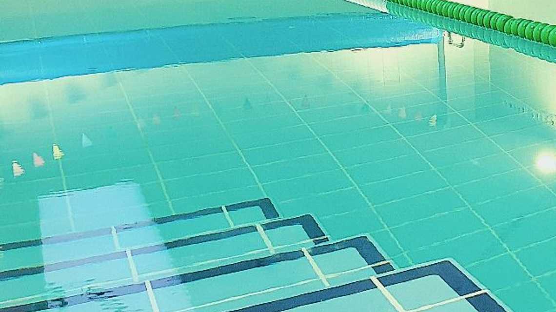 PISCINA ONA cover image