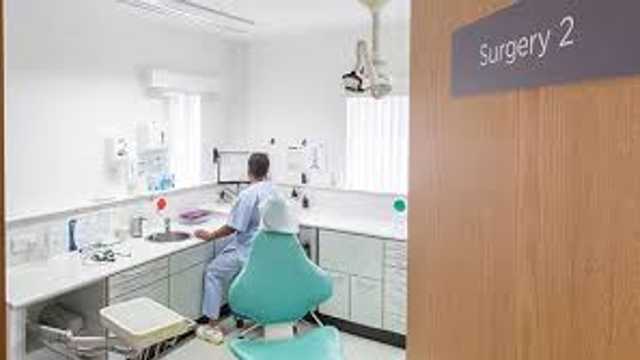 Trainee Dental Nurse/Aesthetics