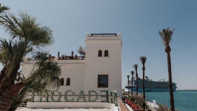 Camarero/a y Bartender - Trocadero Casa De Botes