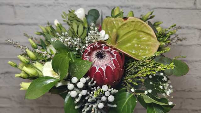 Ayudante/a - OificialFlorista