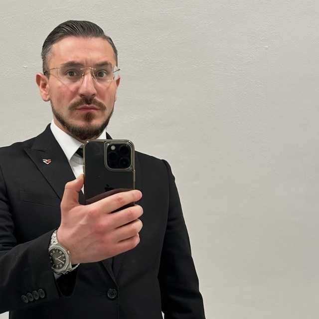 Candidate avatar