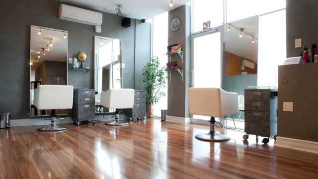 Hairdresser Assistant