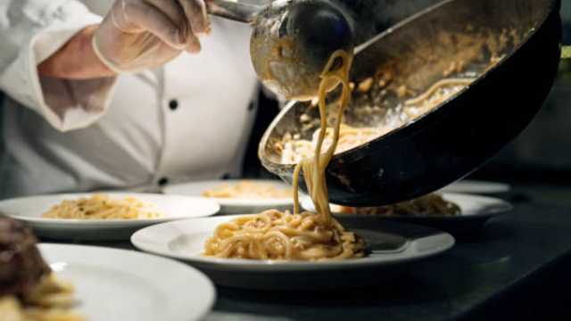 Ayudante de cocina con experiencia - PONTEVEDRA