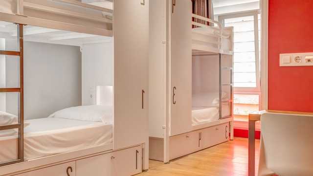 Camarero/a de Pisos - Housekeeping