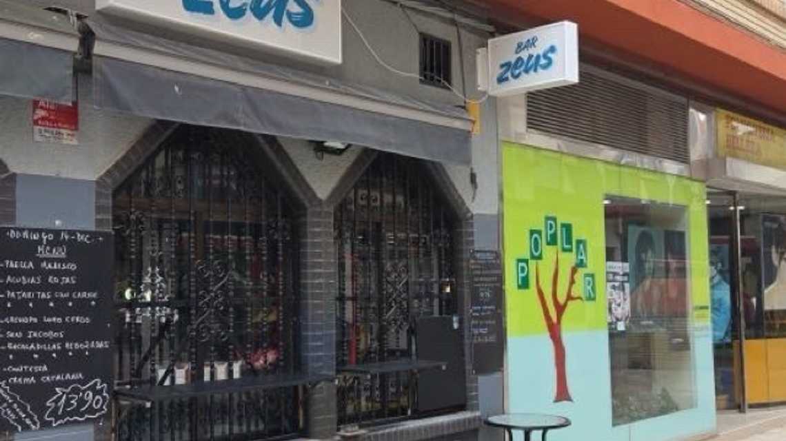 Bar Zeus cover image