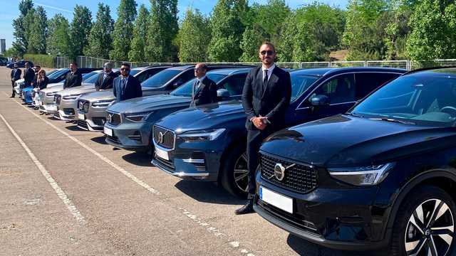 CONDUCTORES/AS CON INGLÉS FLUIDO PARA EVENTO DEL 6 AL 9 DE FEBRERO