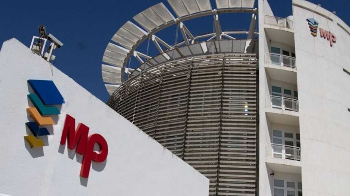 MP Ascensores cover image