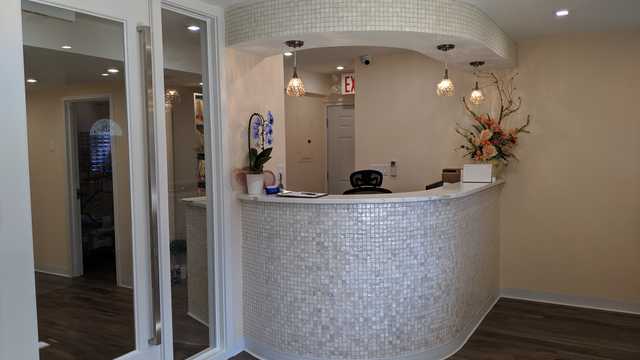 Dentist