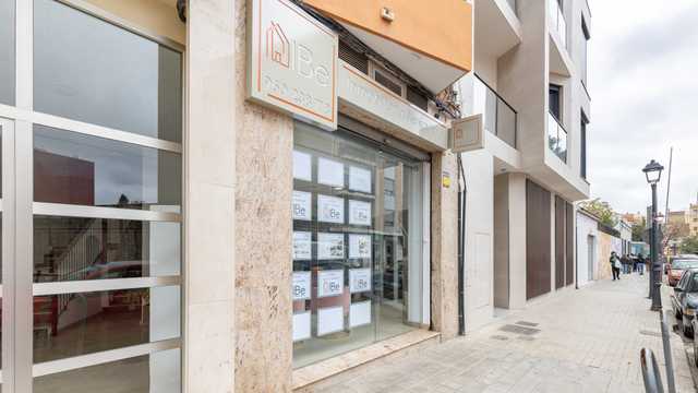 Comercial y Captador/a