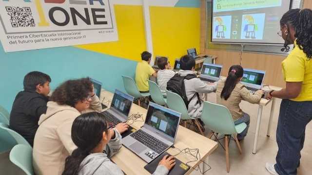 Asistente de Tutor en CiberEscuela
