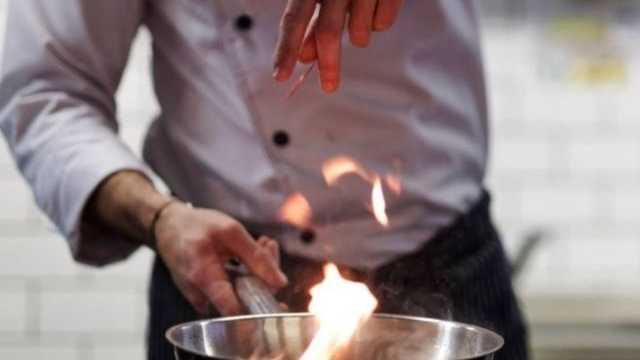 Cocinero turnos seguidos buenas condiciones