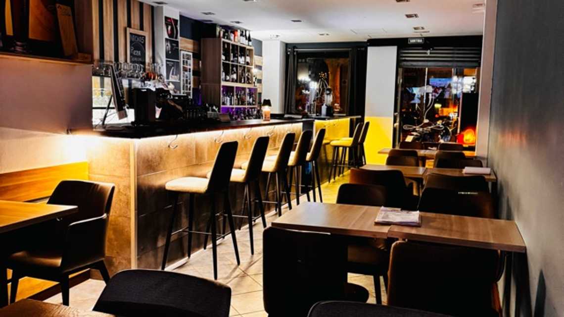 Bar coctelería Santa Martha BCN cover image