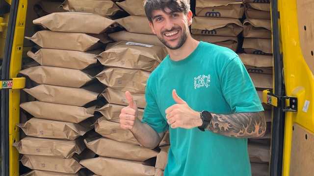 Ayudante de Preparación de Pedidos de Café