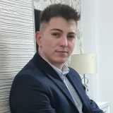 Víctor R. avatar icon