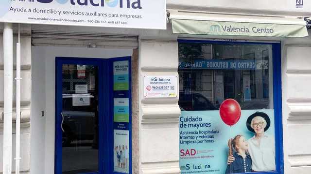 Auxiliar de Ayuda a Domicilio