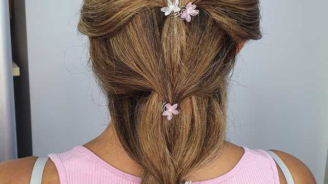 Oficial de Peluquería