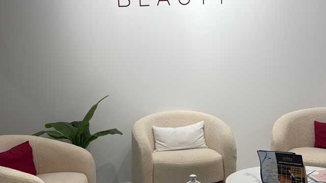 Auxiliar clínica de belleza