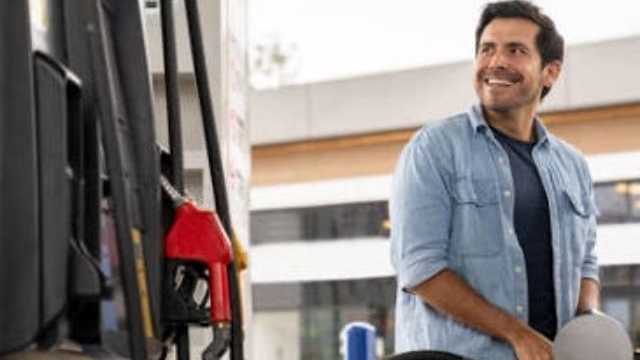 TRABAJO GASOLINERA MARBELLA