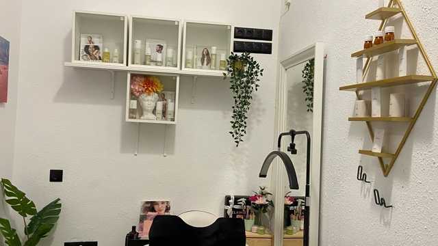 Esteticista y micropigmentadora