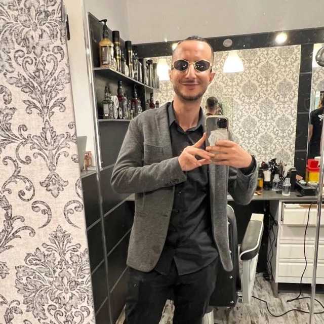 Candidate avatar