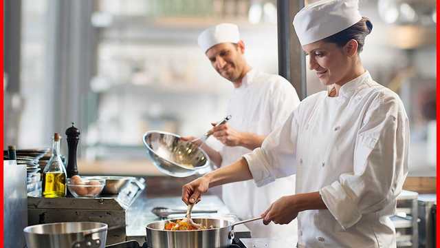 Ayudante/a de Cocina