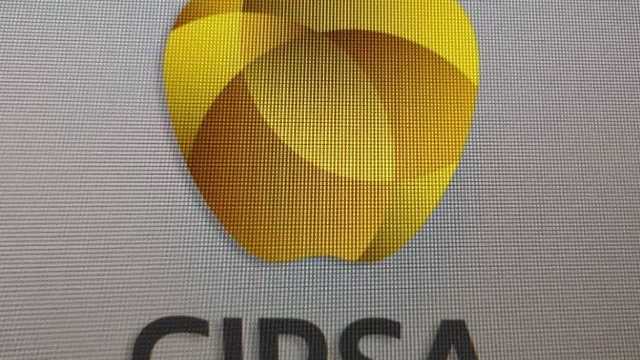 Empleado/a de Salón de Juegos