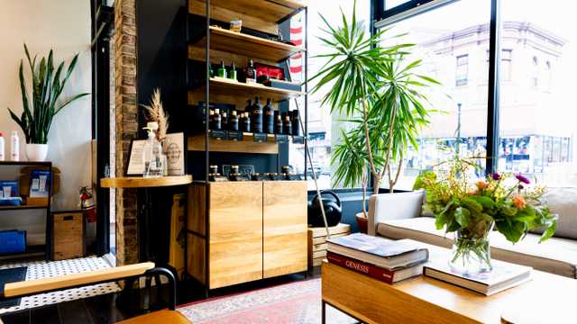 Front Desk Manager