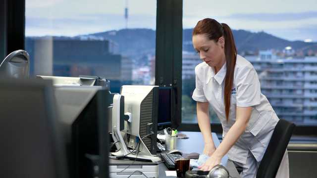 Limpiador/a 30 horas semanales por baja por maternidad (URGENTE)