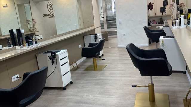 Peluquero/a Colorista