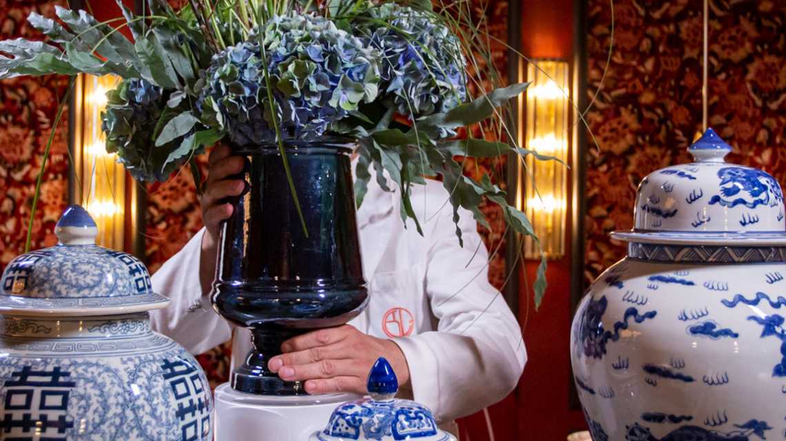 Grupo China Crown cover image