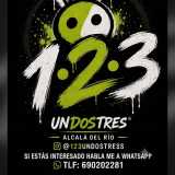 1•2•3UnDosTres logo
