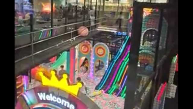 Ayudante de Camarero/a y Encargado de mantenimiento