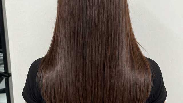 Oficial de Peluquería