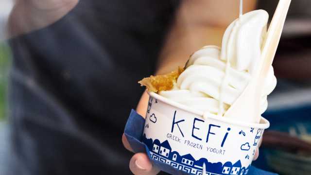 Encargado y camarero/a