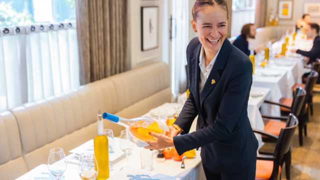 Sommelier