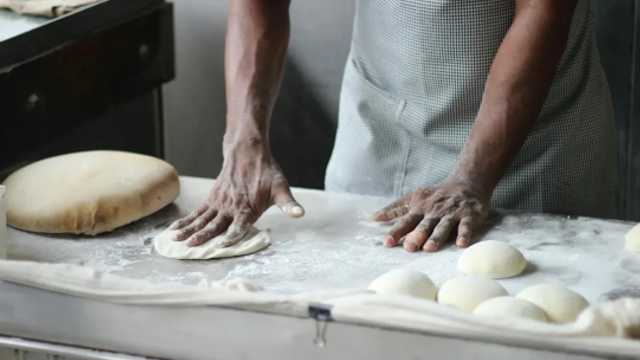 Ayudante/a de Panadero