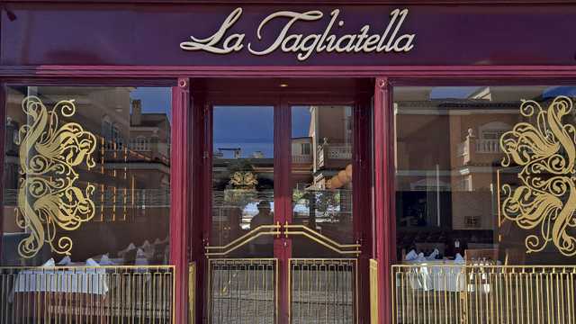 Ayudante de Camarero/a