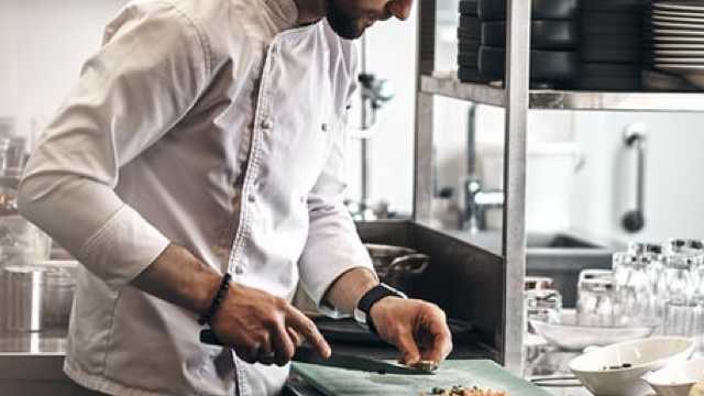 Ayudante/a de Cocina