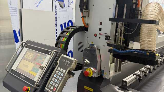 Técnico de Fresadora CNC