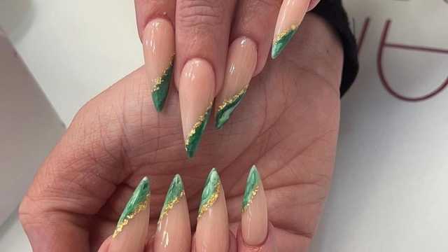 Técnico/a de Uñas y Pestañas