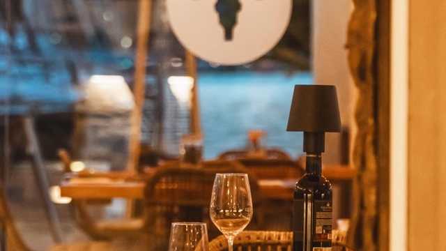 Cocinero/a y Ayudante de Cocina